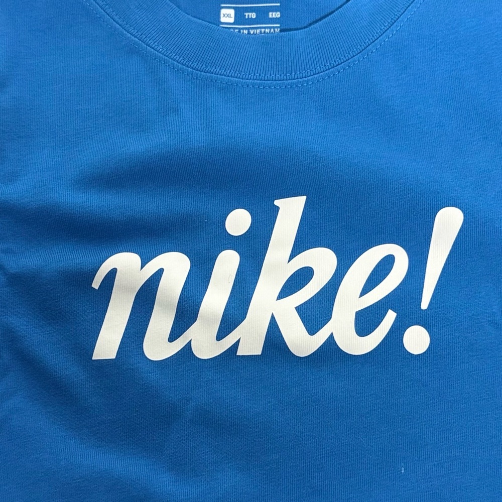 Nike Short Sleeve T-Shirt Lot with Blue, White, Mint, Teal, Orange Accents - Picture 8 of 11